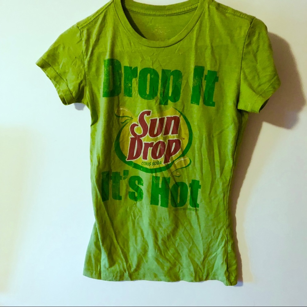 TNT size large t-shirt Sun Drop top commercial top VINTAGE